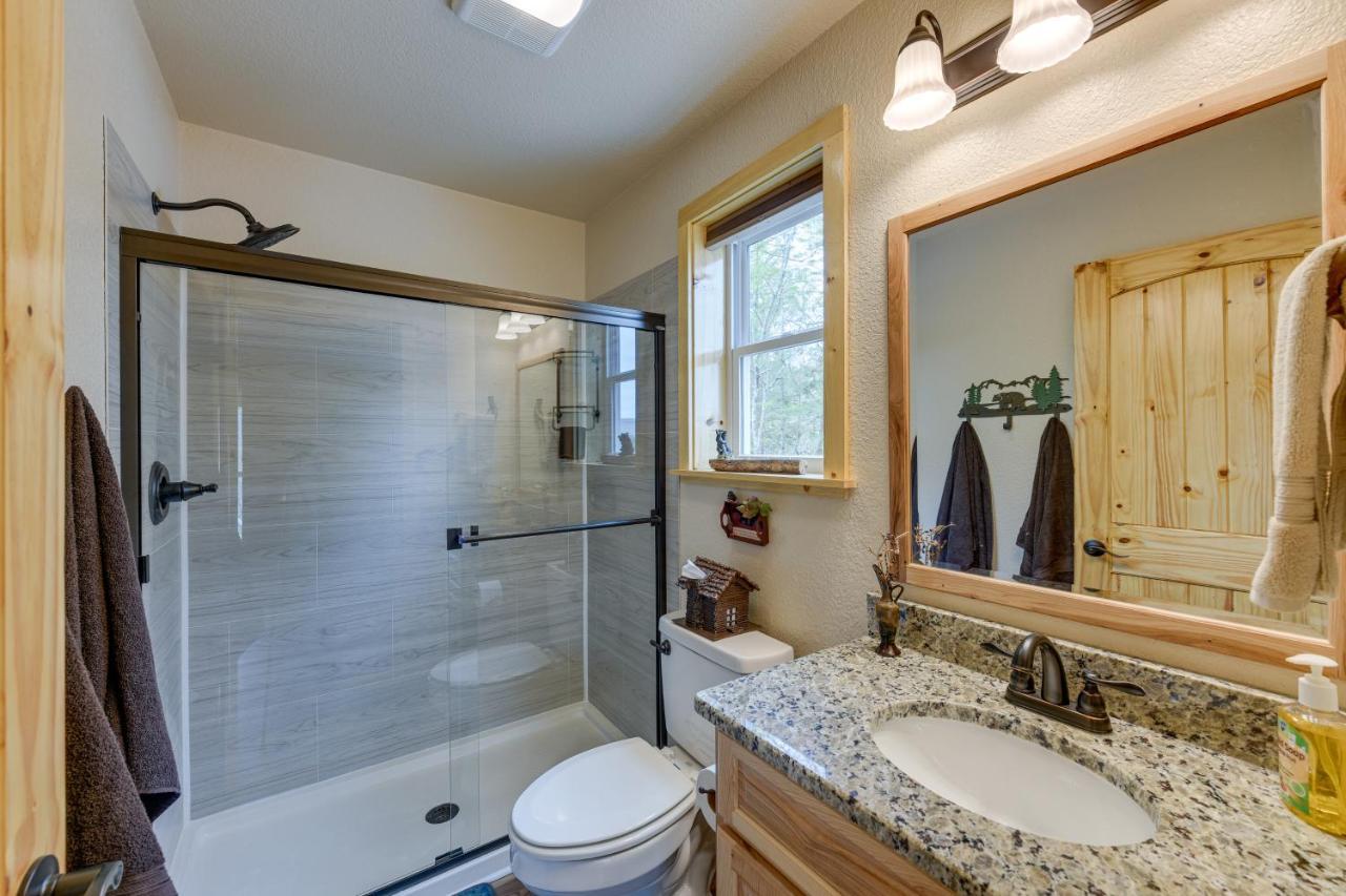 Scenic Murphy Cabin With Hot Tub, Fire Pit And Views Exterior photo