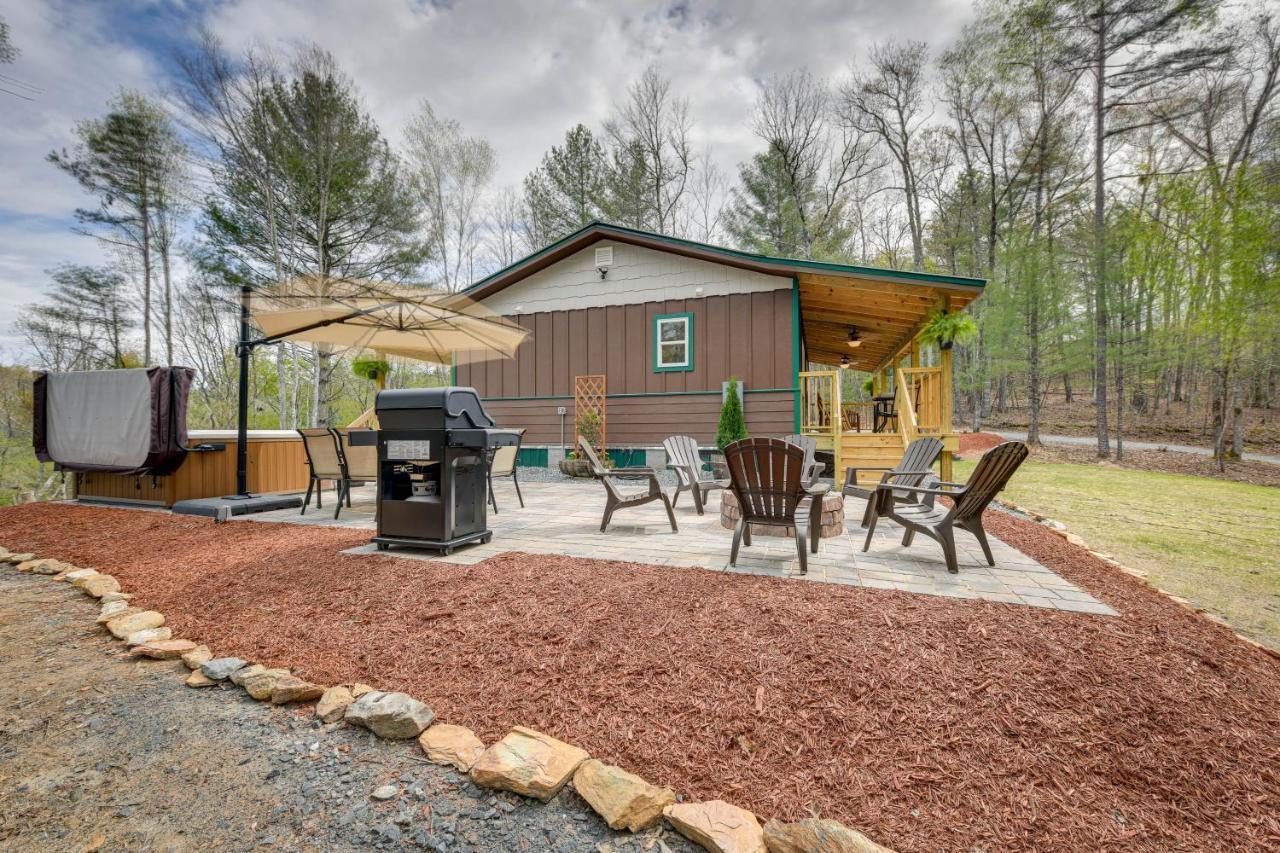 Scenic Murphy Cabin With Hot Tub, Fire Pit And Views Exterior photo